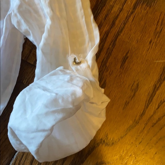 FREE with any purchase! White House Black Market blouse - Picture 3 of 6